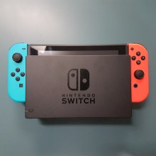 Nintendo Switch w docku